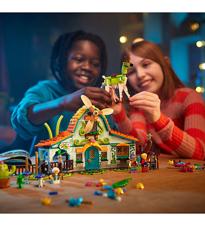 LEGO DREAMZzz - Stal met droomwezens 71459 - 681 Onderdelen