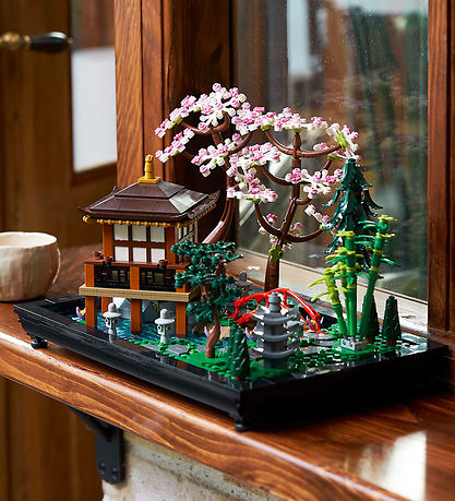 LEGO® Icons - Tranquil Garden 10315 - 1363 Parts
