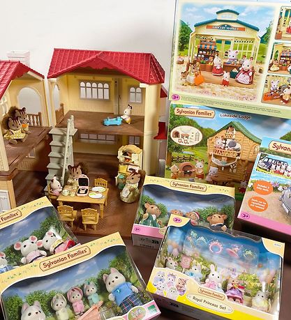 Sylvanian Families - Husky Family - 5636