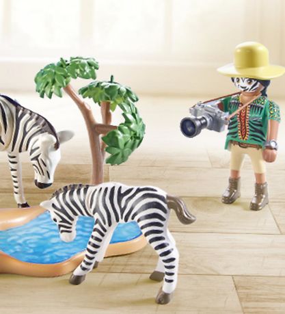 Playmobil Wiltopia - On the move with the animal photographer - 