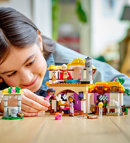 LEGO® Disney - Óskað - Asha's Cottage - 43231 - 509 Partar