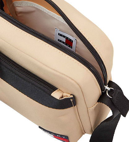 Tommy shoulder bag hotsell