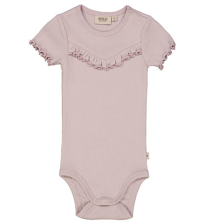 Wheat Bodysuit s/s - Rib - Soft Lilac w. Ruffle