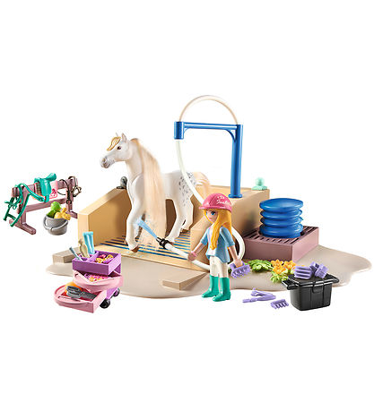 Playmobil Horses Of Waterfall - Isabelle & Lioness w. Washing pl