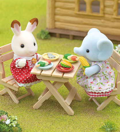 Sylvanian Families - BBQ-Picknick-Set - Elephant Mdchen - 5640