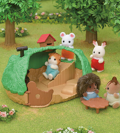 Sylvanian Families - Baby Hedgehog Hideout - 5453