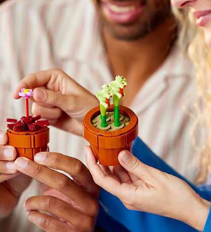 LEGO® Icons - Tiny Plants 10329 - 758 Partar
