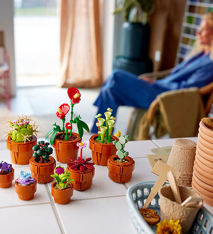 LEGO® Icons - Tiny Plants 10329 - 758 Partar