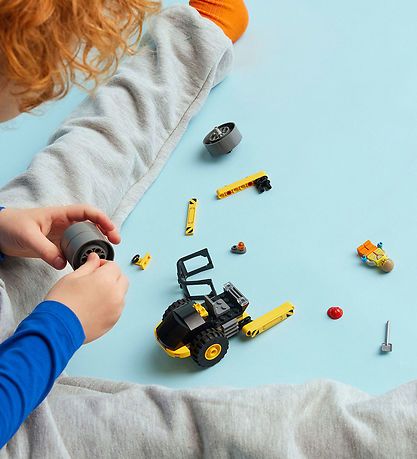 LEGO® City - Construction Steamroller 60401 - 78 Parts