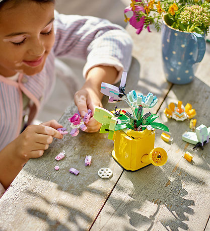 LEGO® Creator - Les fleurs dans l'arrosoir - 31149 - 3-en-1 - 42