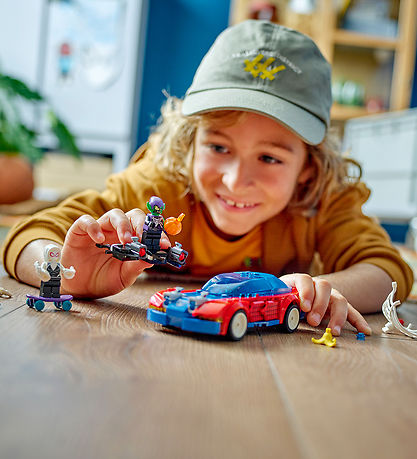 LEGO® Marvel - Spider-Man Race Car & Venom Green Goblin 76279