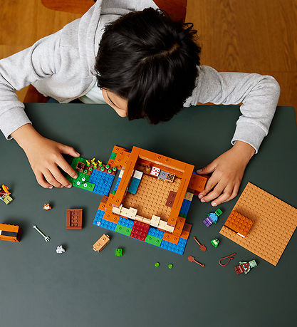 LEGO® Minecraft - The Frog House21256 - 400 Partar