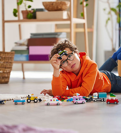 LEGO® Classic+ - Kreative Fahrzeuge 11036 - 900 Teile