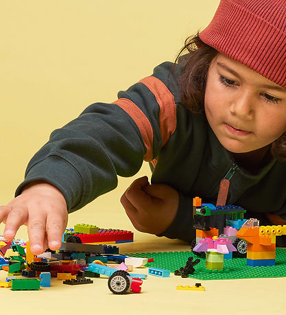 LEGO® Classic+ - Green Baseplate - 11023