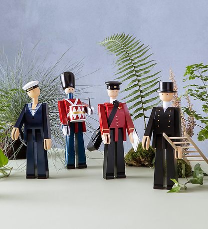 Kay Bojesen Träfigur - Brevbärare - 20 cm - Svart/Röd