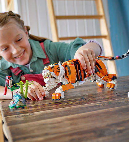 LEGO® Creator - Majestic Tiger 31129 - 3-I-1 - 755 Parts