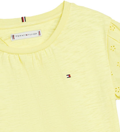 Tommy Hilfiger Stuttermabolur - Útsaumurinn Englaise - Yellow Tú
