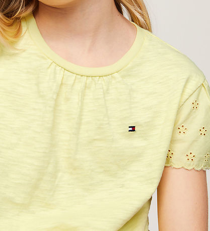 Tommy Hilfiger Stuttermabolur - Útsaumurinn Englaise - Yellow Tú