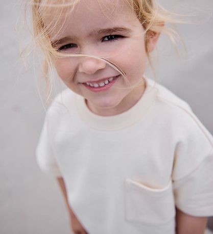 Olsen Kids x Bær Green Stuttermabolur - Sviti - Ecru