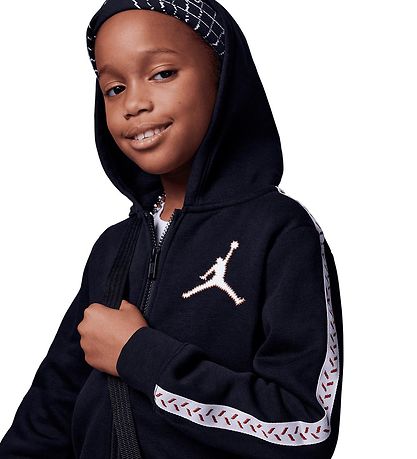 Jordan sweat clearance