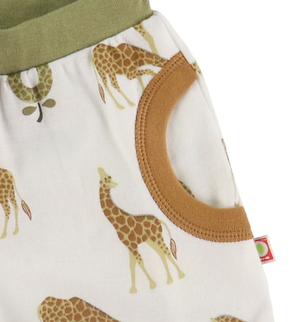 Katvig Shorts - White w. Giraffe