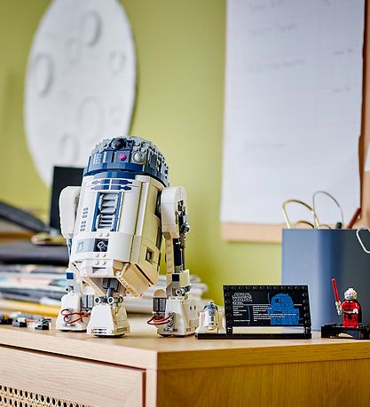 LEGO® Star Wars - R2-D2 75379 - 1050 Partar