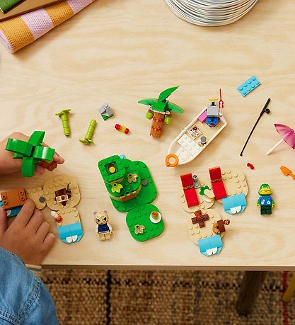 LEGO® Animal Crossing - Kapp'n's Island Boat Tour 77048 - 233 Pa