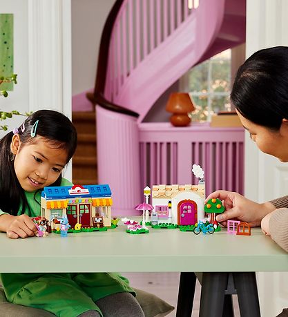 LEGO® Animal Crossing - Nook's Cranny & Rosie's House 77050 - 53