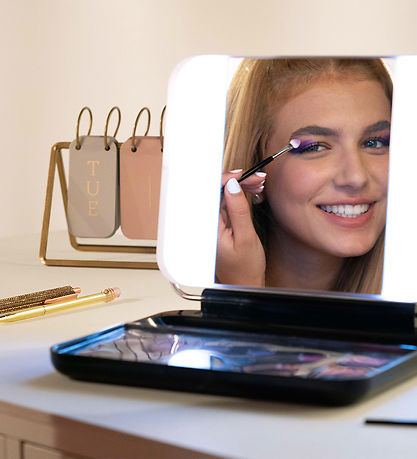 Style 4 Ever Makeup Case w. LED-Light