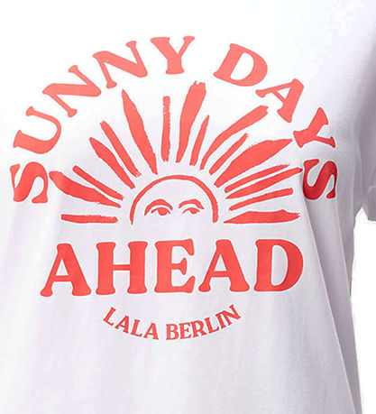Lala Berlin Stuttermabolur - Cara - Sunny Dagar