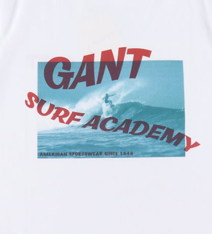 GANT Stuttermabolur - Surf Academy - Hvítur
