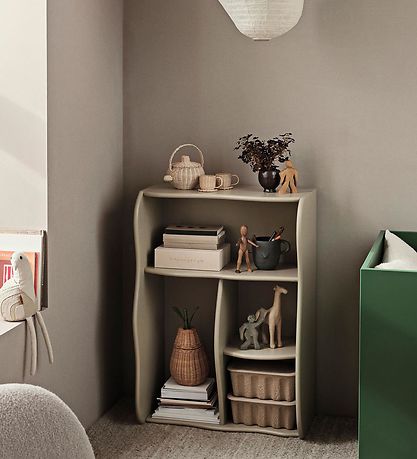 ferm Living - Bookcase - Slope - 66x36x95 cm - Cashmere