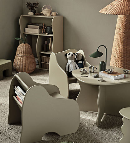 ferm Living - Bookcase - Slope - 66x36x95 cm - Cashmere
