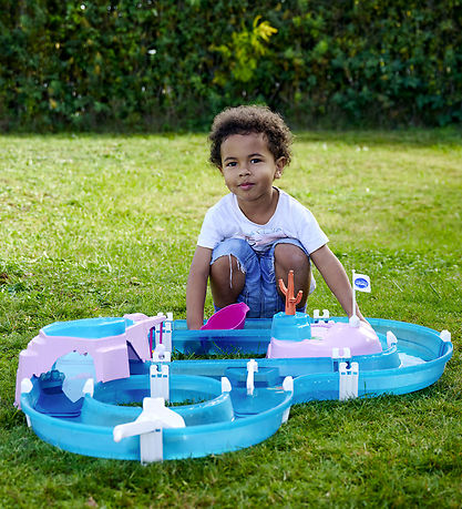 Aquaplay water table 2025