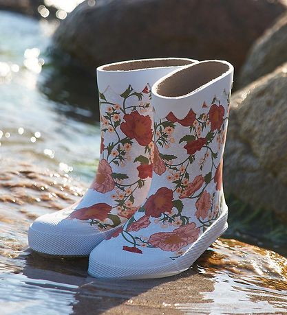 Wheat Rubber Boots - Muddy - Blue Flowers