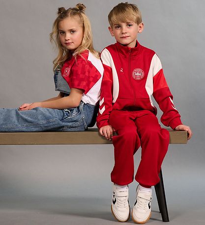 Hummel Byxor - DBU Track - Chili Pepper