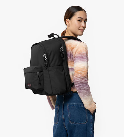 Eastpak Rugzak - Dagkantoor - 27L - Black