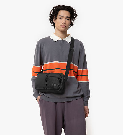 Eastpak Hliðartaska - Double Cros - 4,5L - Svart