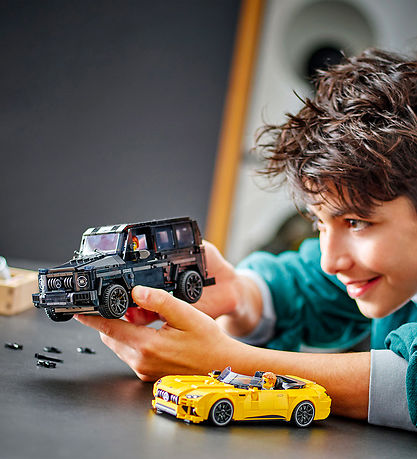 LEGO® Speed Champions - Mercedes-AMG G 63 & Mercedes... 76924