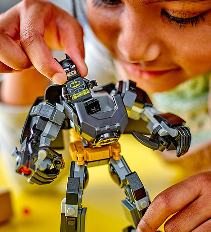 LEGO® Batman - Batman robotrustning - 76270 - 140 Delar