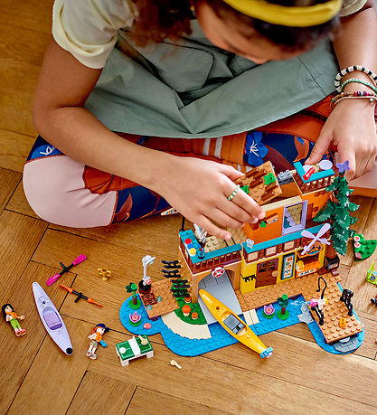 LEGO® Friends - Abenteuercamp mit Kayak 42626 - 628 Teile