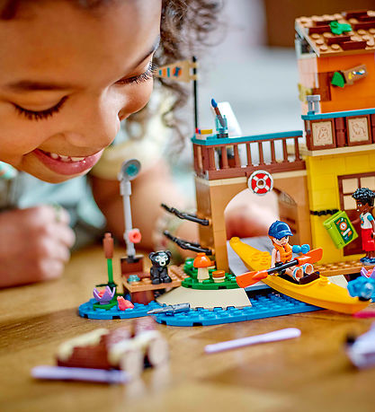 LEGO® Friends - Abenteuercamp mit Kayak 42626 - 628 Teile