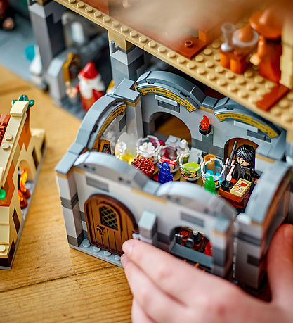 LEGO® Harry Potter - Hogwarts Castle: The Great Hall 76435 - 173