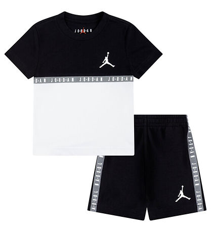 Jordan Shorts Set Shorts T Shirt Schwarz WeiB KW DE