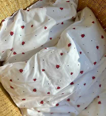 Vanilla Copenhagen Bedding - Junior - Lady Lovebug Milk