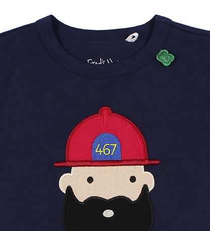 Freds World T-shirt - Navy w. Fireman