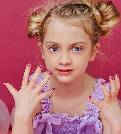 Miss Nella Naglalakk - Little Poppet