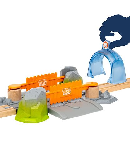 BRIO World Leksaker - Smart Tech - Järnvägskorsning 33965
