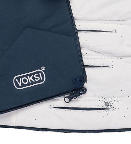 Voksi Footmuff - Sky Light - 88/113 cm - Poppy Blue Seeds