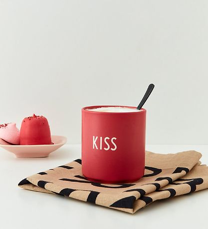 Design Letters Mugg - Favourite Cups - Kiss - Rosa